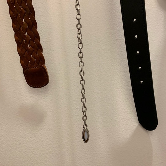 3 Belts - Picture 2 of 5